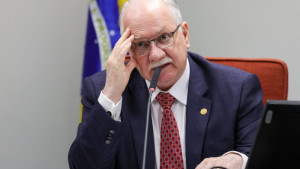 Fachin aciona Gonet sobre pedido de Moraes para quebrar sigilo de pagamentos de Vorcaro