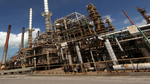 Petrobras conclui venda da Refinaria Landulpho Alves, na BA, para grupo dos Emirados Árabes