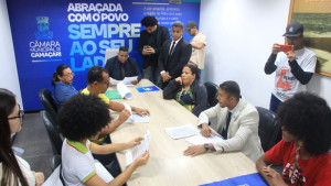 Vereadores pedem criação de HUB de Inovação e Tecnologia e criação de Farmácias 24h nos distritos