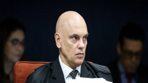 Moraes propõe multa de R$ 6 milhões a PMs por omissão no 8 de Janeiro e vota por condenação