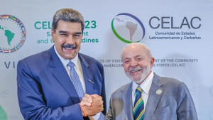Lula fez telefonema secreto para Maduro