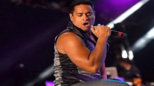 Xanddy Harmonia é internado em Salvador e será substituído por Belo em show