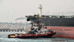 Irã ameaça incendiar navios que tentem passar pelo Estreito de Ormuz