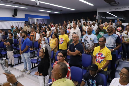 C&acirc;mara de Cama&ccedil;ari passar&aacute; a contar com Bancada Cat&oacute;lica