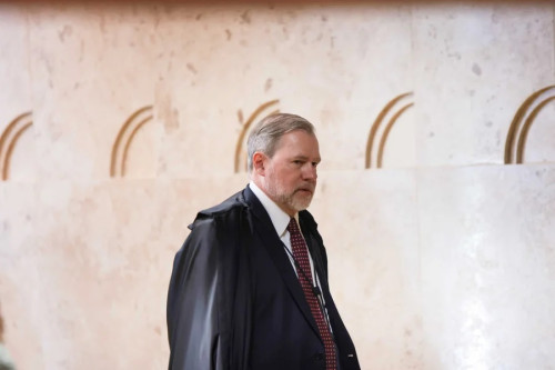 Toffoli se declara suspeito para julgar pedido de CPI do Banco Master